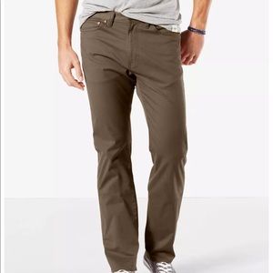 Size 42/38 Men's Big & Tall Jean Cut Pants